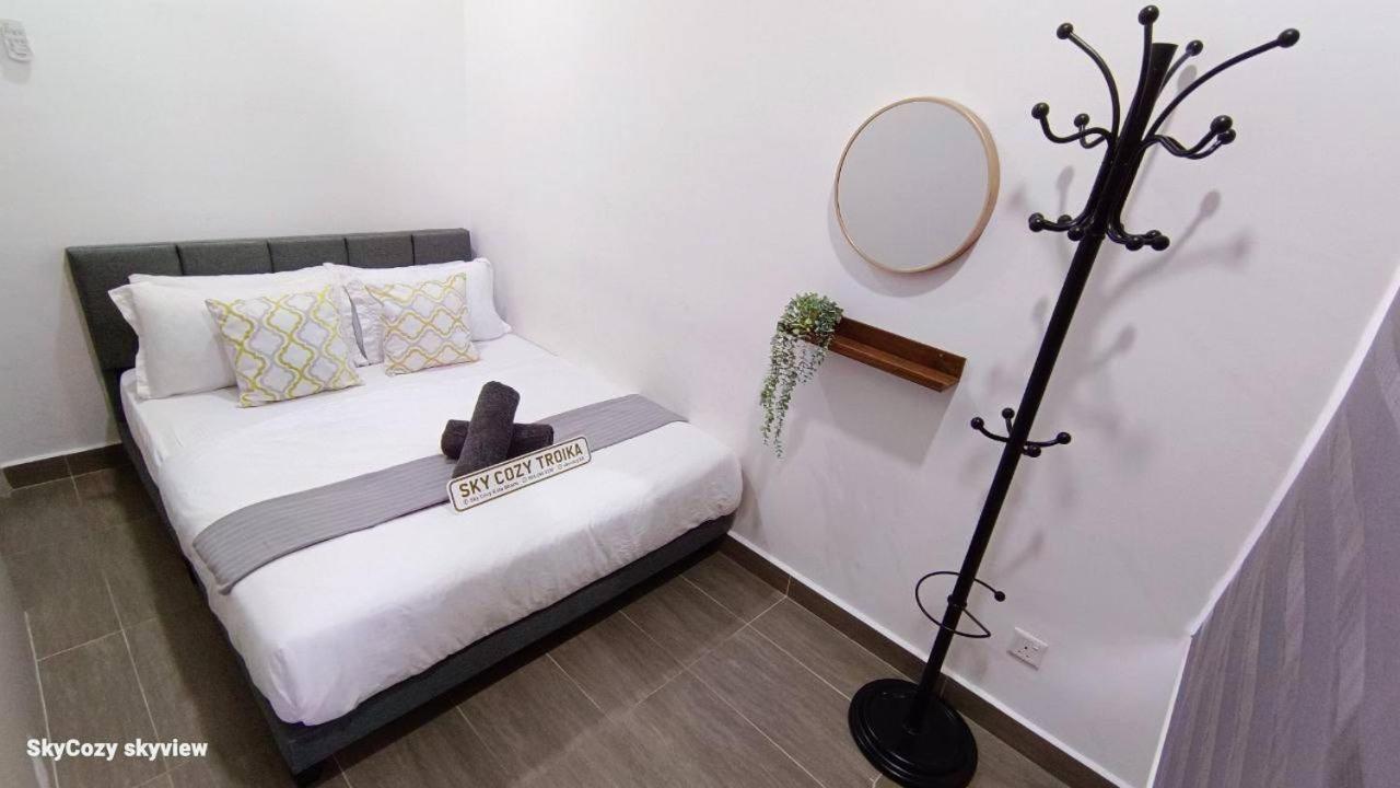 Sky Cozy Troika Residence, 1 Bedroom 4-6 Pax, 2 Bedrooms 6-8 Pax, Pool Vew, Sky & City View, Free Parking, Pool, Unlimited Wifi & Netflix 코타바하루 외부 사진