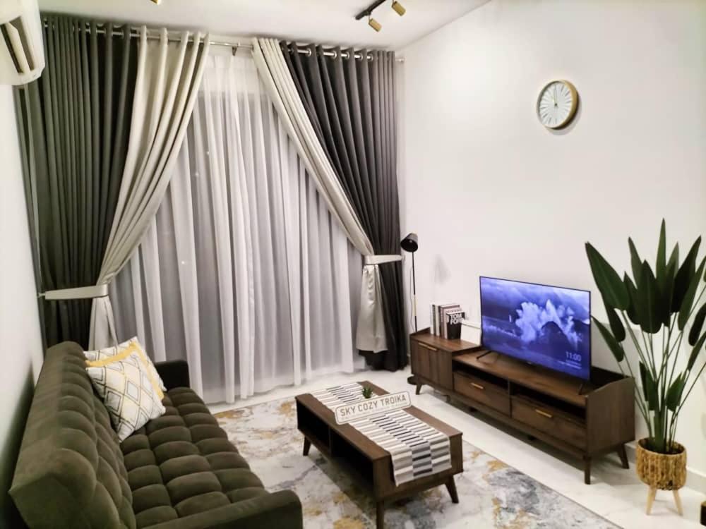 Sky Cozy Troika Residence, 1 Bedroom 4-6 Pax, 2 Bedrooms 6-8 Pax, Pool Vew, Sky & City View, Free Parking, Pool, Unlimited Wifi & Netflix 코타바하루 외부 사진