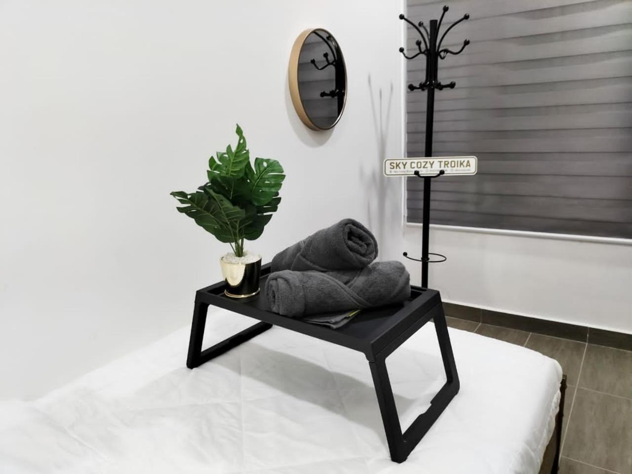 Sky Cozy Troika Residence, 1 Bedroom 4-6 Pax, 2 Bedrooms 6-8 Pax, Pool Vew, Sky & City View, Free Parking, Pool, Unlimited Wifi & Netflix 코타바하루 외부 사진